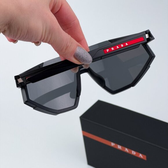Prada Linea Rossa PS04WS DG006F BRAND NEW Sunglasses Black Rubber Grey Unisex - Picture 3 of 11